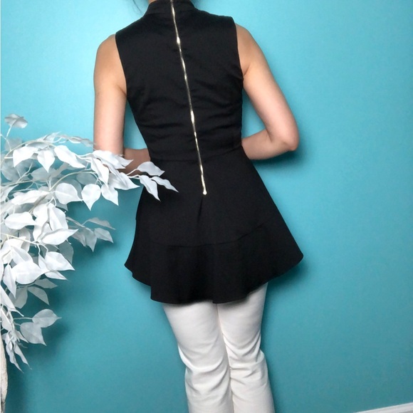 ⭐️NEW⭐️White House Black Market Mock Neck Sleeveless Fit & Flare Tunic Top Black - Picture 3 of 12